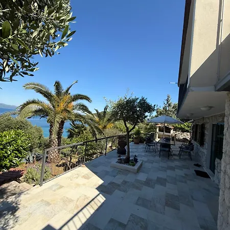 Enas Vakantiehuis *